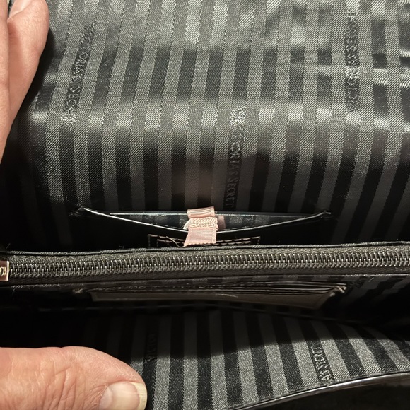 Victoria's Secret Crossbody Bag Studded Gray Silver Chain - Picture 7 of 7